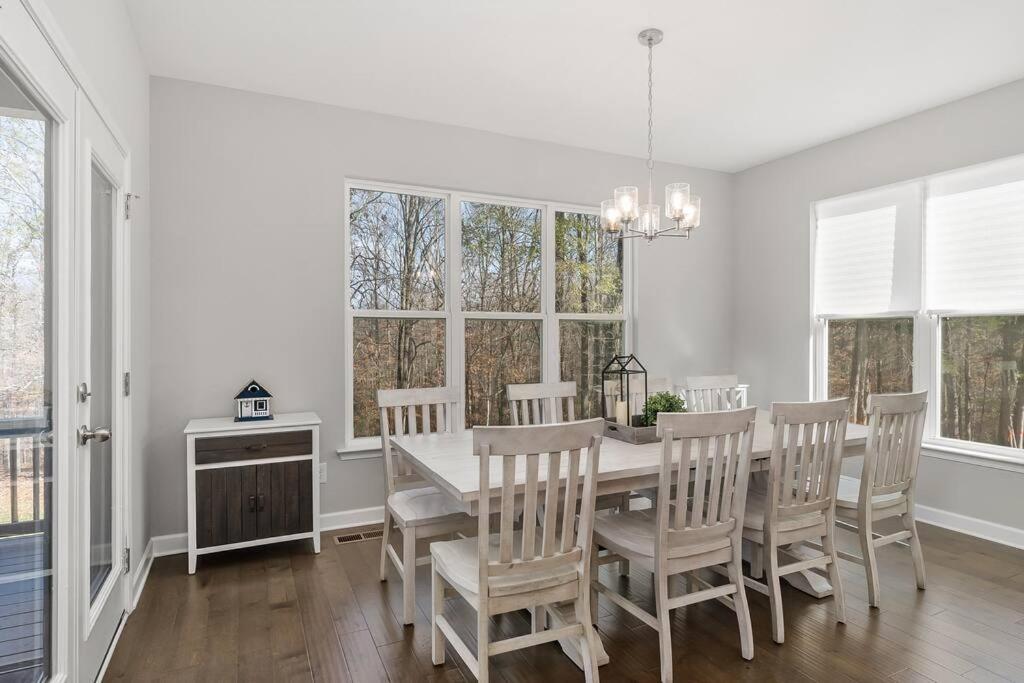 Hébergement de vacances Beautiful With And Marina Access, Firepit, Golf Cart Included Estill Springs